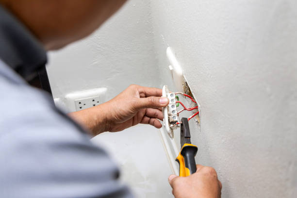 Best Licensed Electrician  in Jamestown West, NY